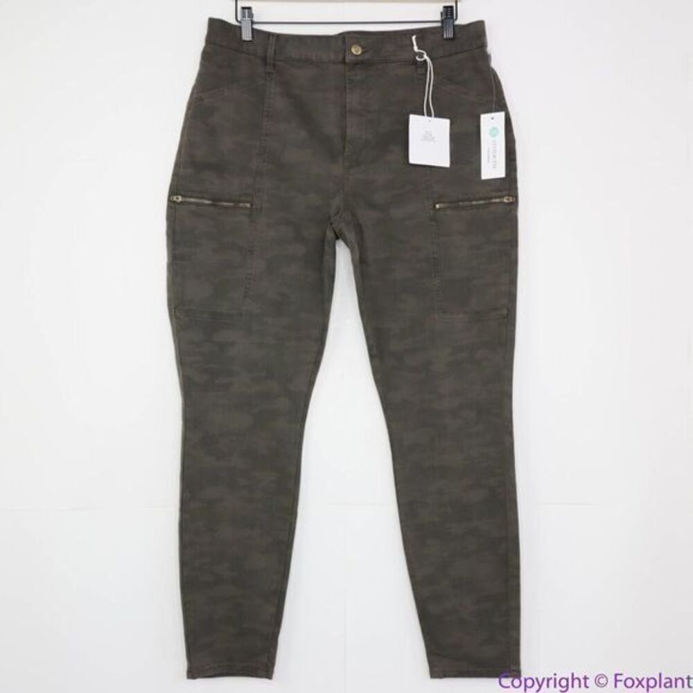 NEW Pistola Revolve camo print cargo pants/skinny jeans, 33‎